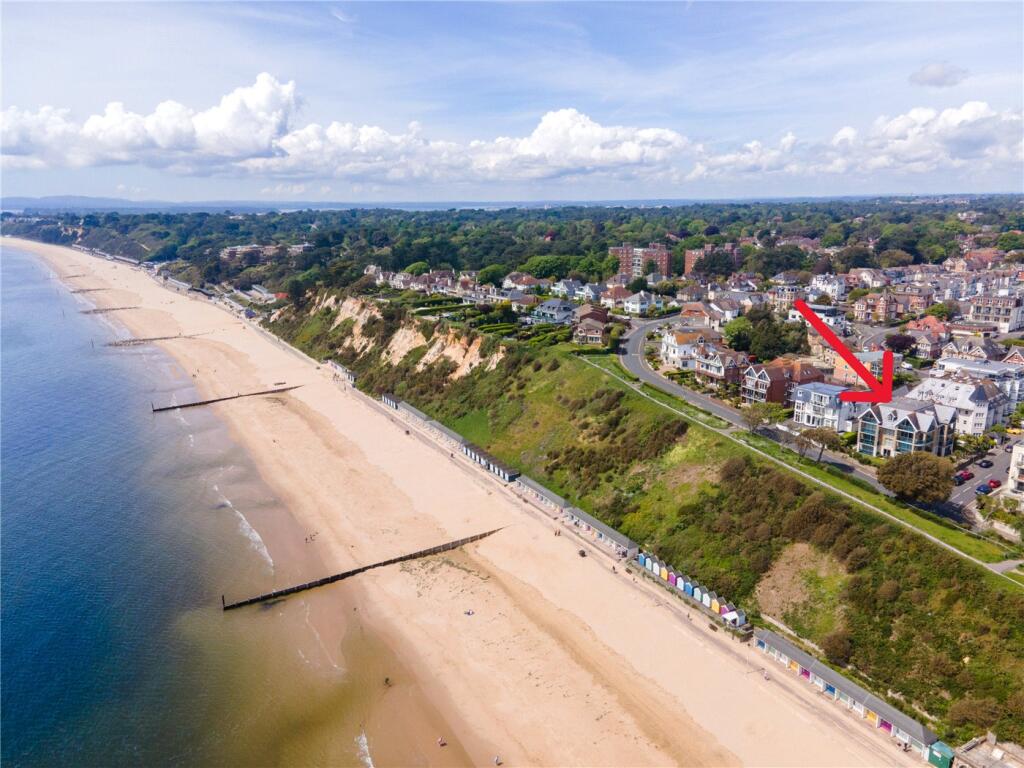 2 bed Penthouse for rent in Bournemouth. From Winkworth - Westbourne 2 bed Penthouse for rent in Bournemouth. From Winkworth - Westbourne