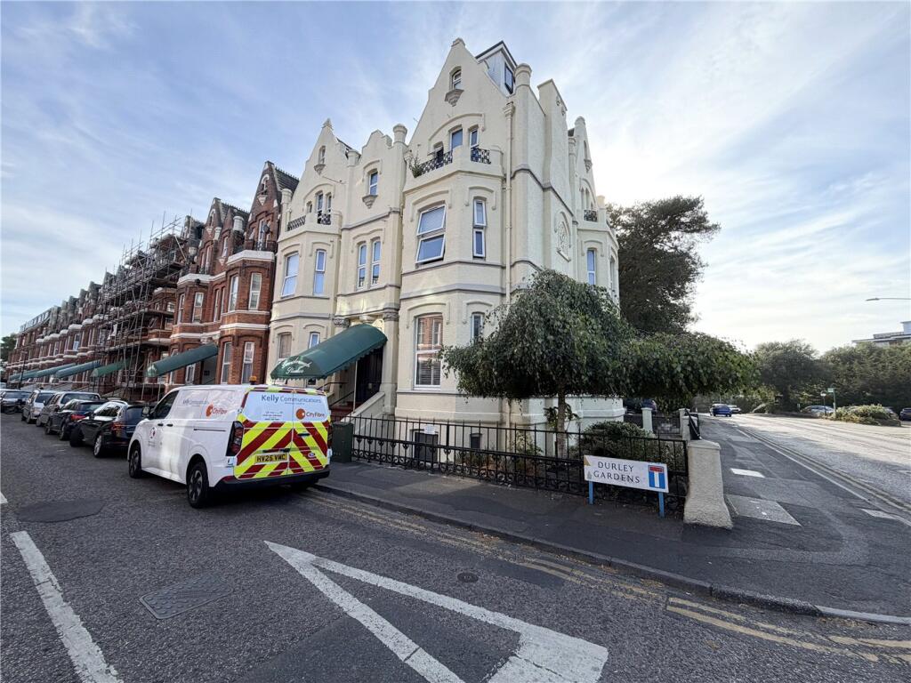 4 bed Studio for rent in Bournemouth. From Winkworth - Westbourne