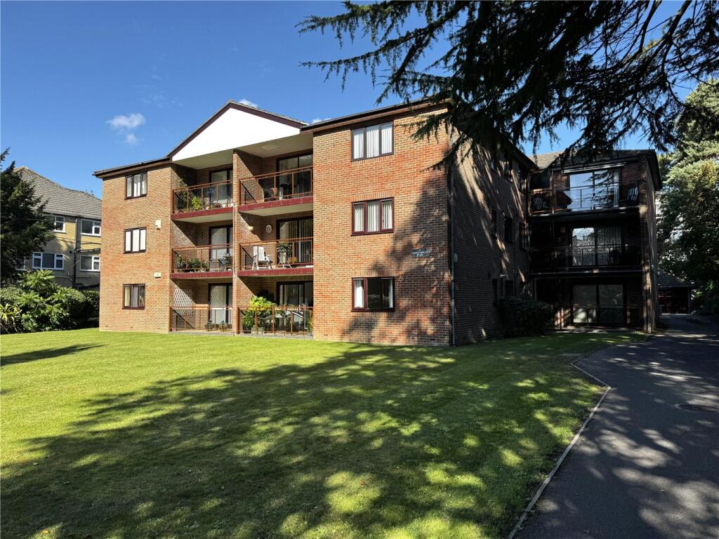 2 bed House (unspecified) for rent in Bournemouth. From Winkworth - Westbourne 2 bed House (unspecified) for rent in Bournemouth. From Winkworth - Westbourne