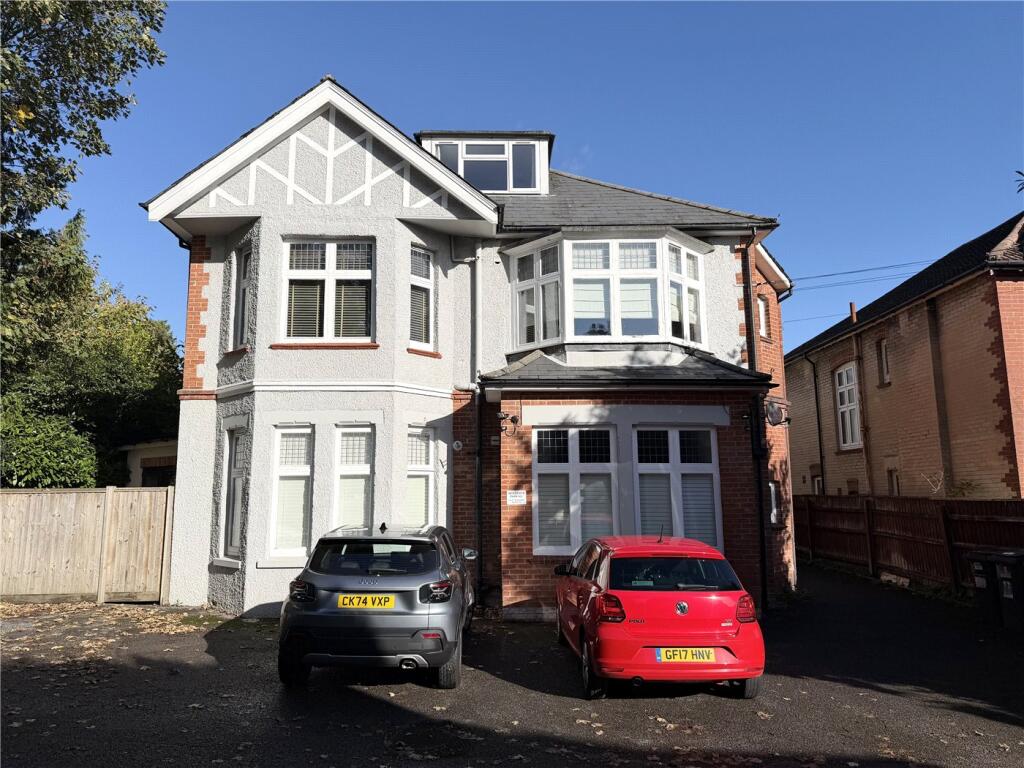 2 bed Apartment for rent in Bournemouth. From Winkworth - Westbourne 2 bed Apartment for rent in Bournemouth. From Winkworth - Westbourne