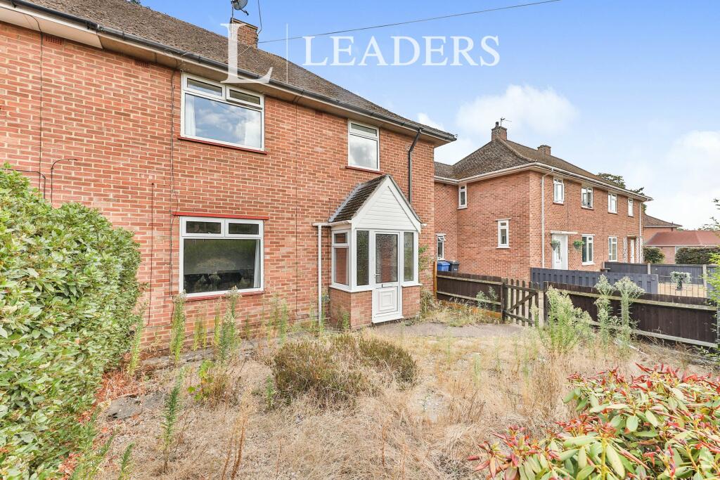 4 bed Mid Terraced House for rent in Colney. From Leaders - Norwich Lettings