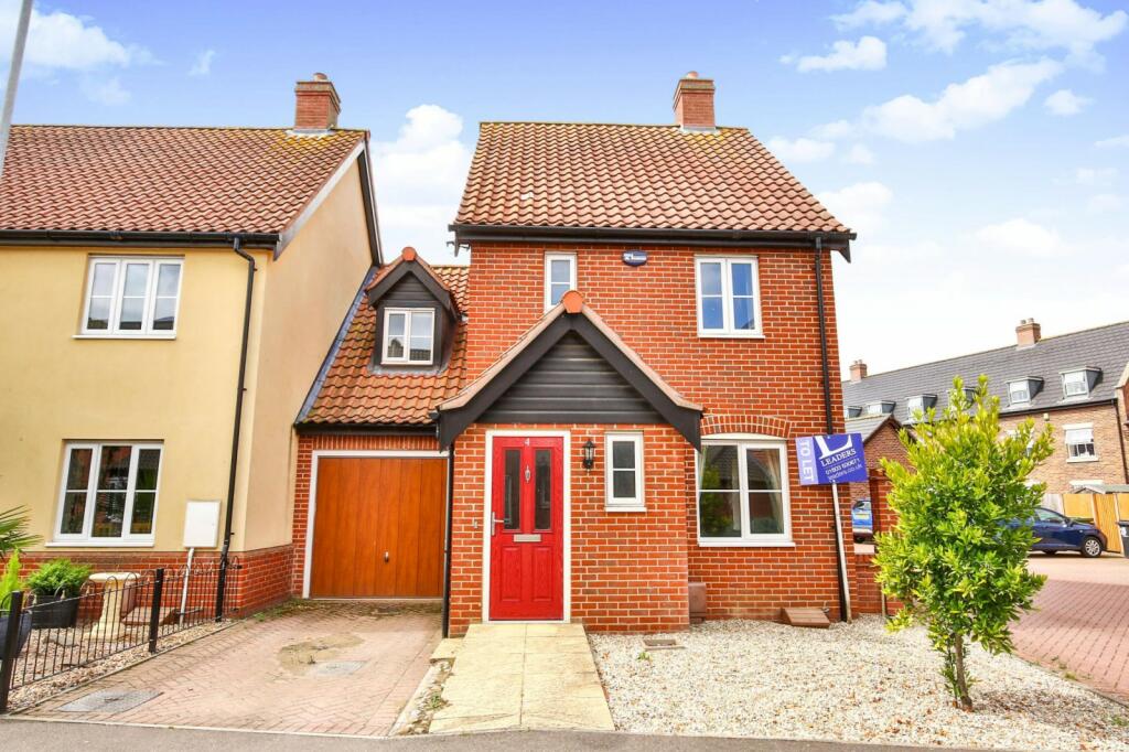 3 bed Semi-Detached House for rent in Dereham. From Leaders Ltd