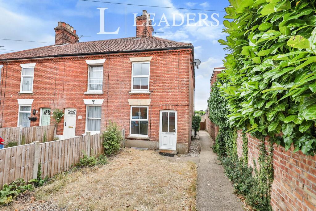 3 bed Mid Terraced House for rent in Cringleford. From Leaders - Norwich Lettings