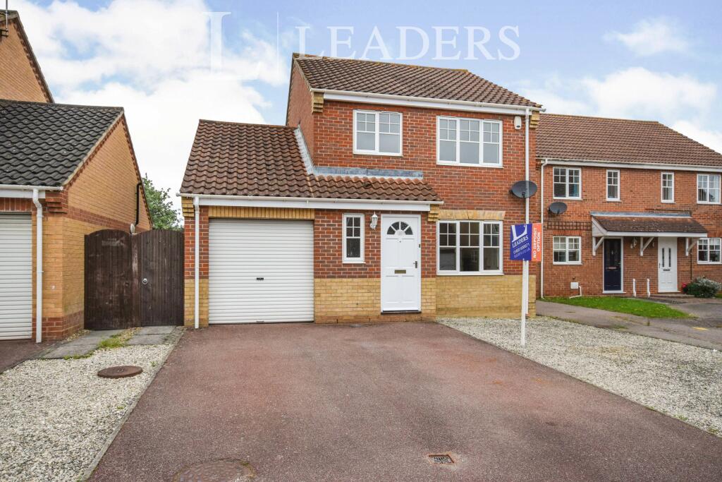 3 bed Detached House for rent in Thorpe End. From Leaders - Norwich Lettings