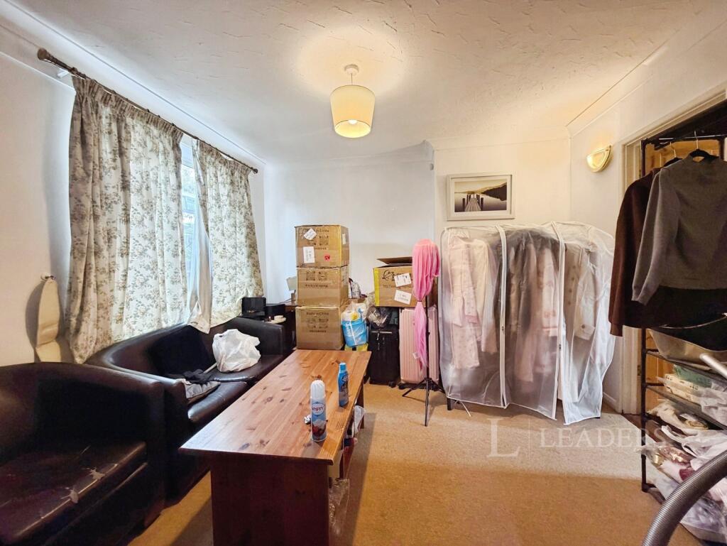 4 bed Mid Terraced House for rent in Norwich. From Leaders Lettings - Norwich