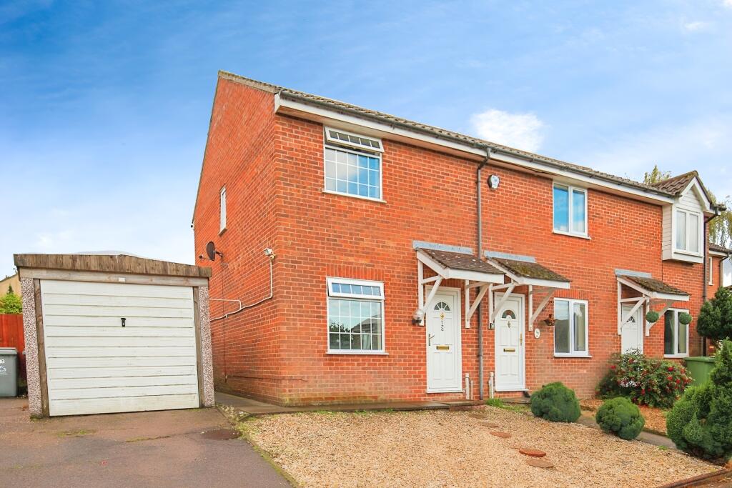 2 bed Mid Terraced House for rent in Norwich. From Leaders Lettings - Norwich