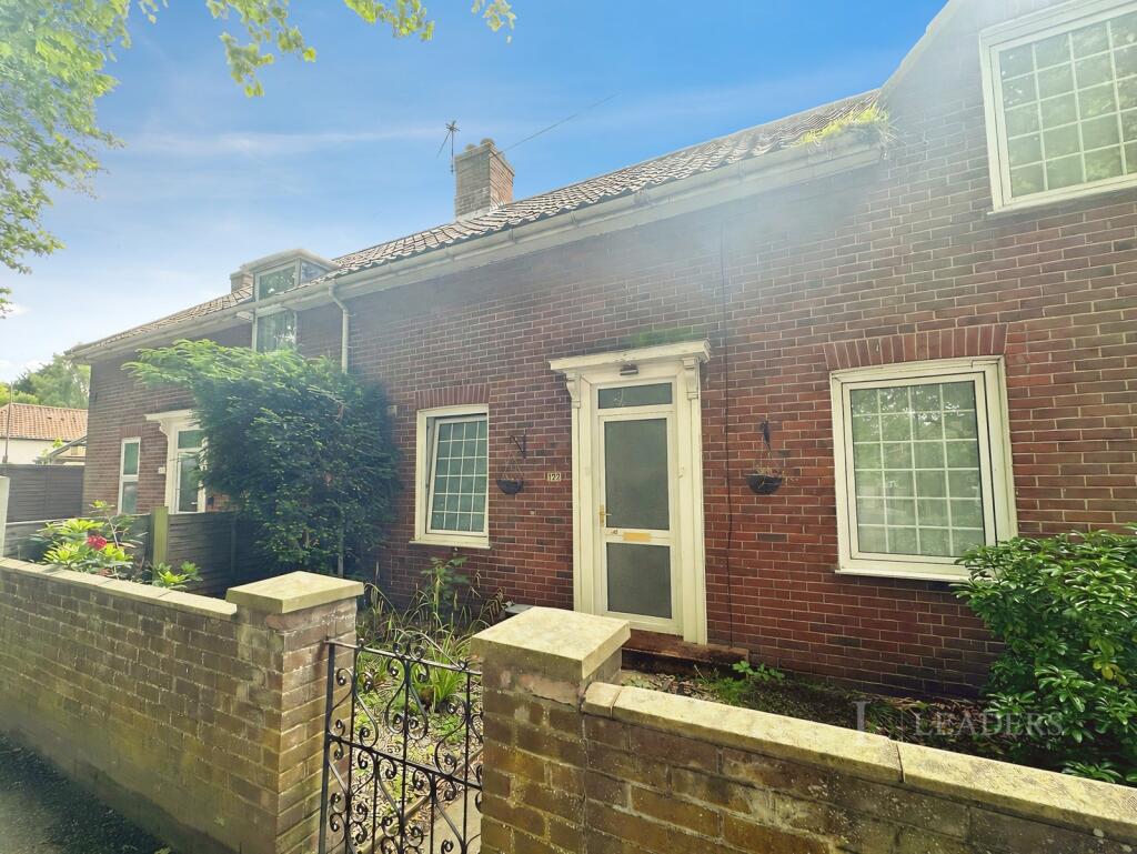 3 bed Mid Terraced House for rent in Colney. From Leaders Lettings - Norwich 3 bed Mid Terraced House for rent in Colney. From Leaders Lettings - Norwich