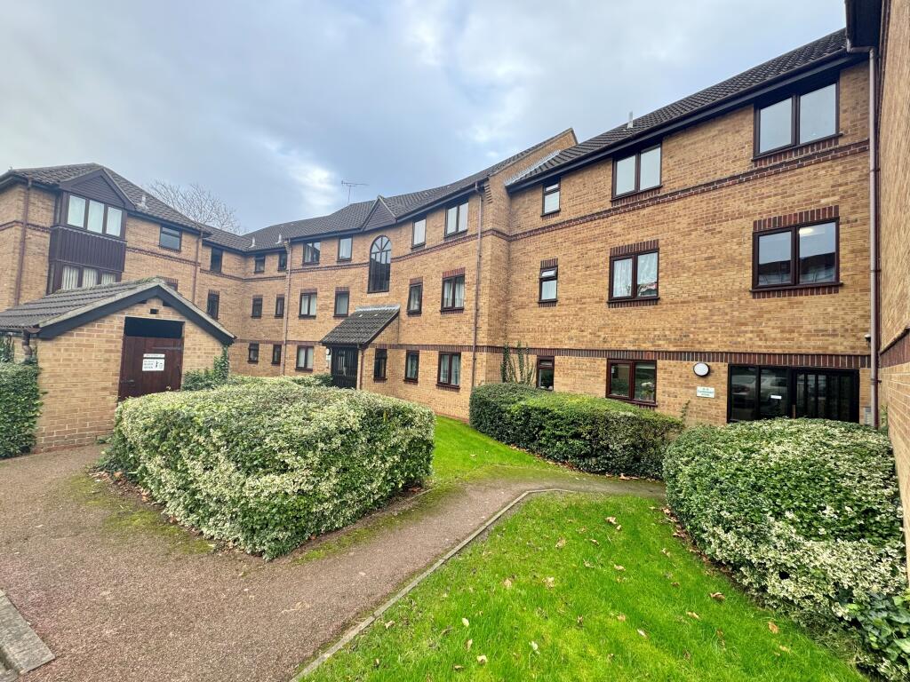 3 bed 1st Floor Flat for rent in Trowse Newton. From Leaders Lettings - Norwich 3 bed 1st Floor Flat for rent in Trowse Newton. From Leaders Lettings - Norwich