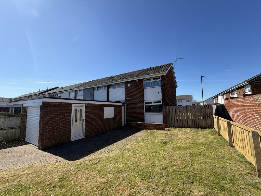 3 bed Mid Terraced House for rent in Middlesbrough. From Lettings Express - Normanby