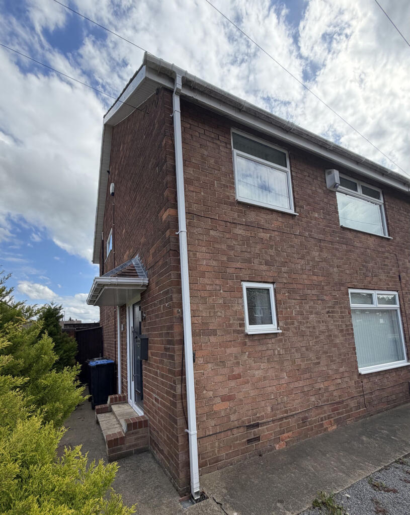 3 bed Semi Detached for rent in South Bank. From Lettings Express - Normanby