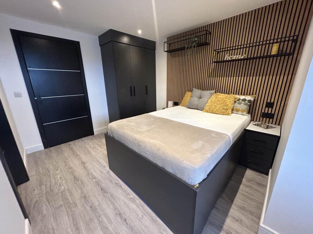 4 bed Studio for rent in Ormskirk. From Ormskirk Lettings - Ormskirk 4 bed Studio for rent in Ormskirk. From Ormskirk Lettings - Ormskirk