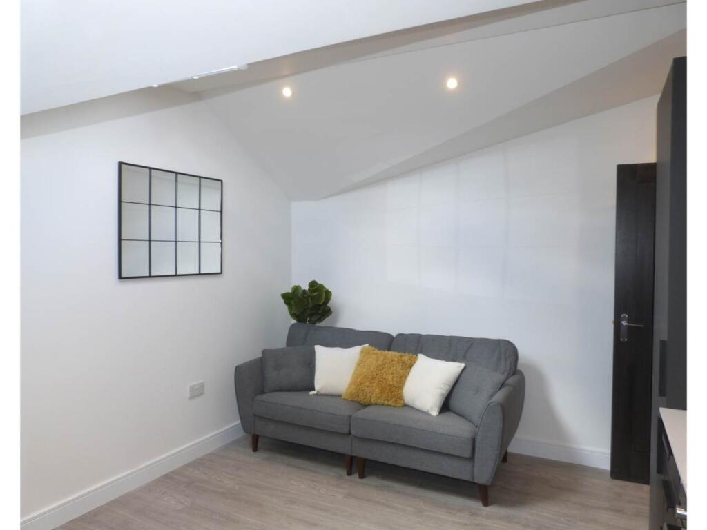 3 bed Apartment for rent in Ormskirk. From Ormskirk Lettings - Ormskirk