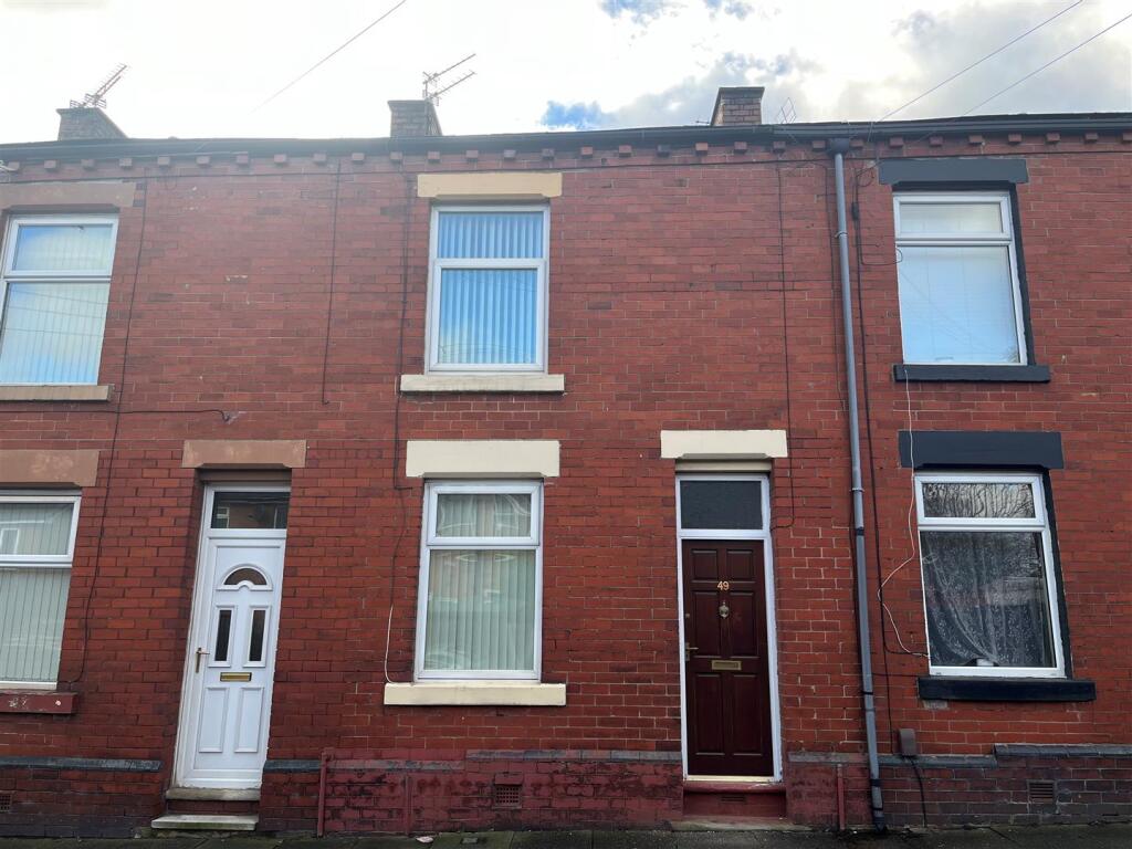 2 bed Mid Terraced House for rent in Ashton-under-Lyne. From W C Dawson & Son Ltd - Stalybridge