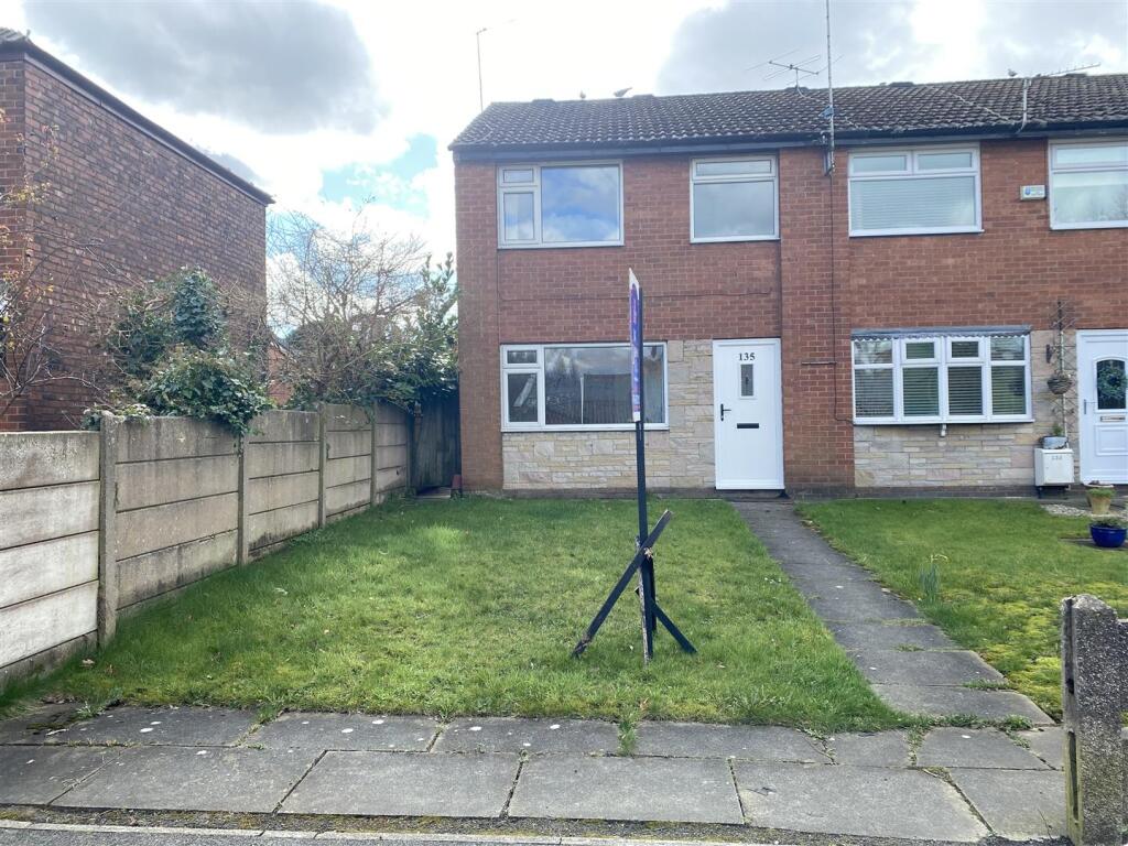 3 bed End of Terrace for rent in Dukinfield. From W C Dawson & Son Ltd - Stalybridge 3 bed End of Terrace for rent in Dukinfield. From W C Dawson & Son Ltd - Stalybridge