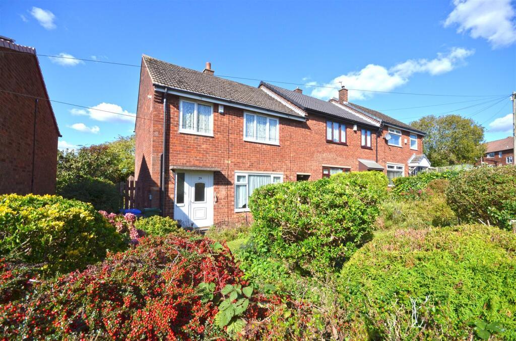 3 bed Detached for rent in Dukinfield. From W C Dawson & Son Ltd - Stalybridge