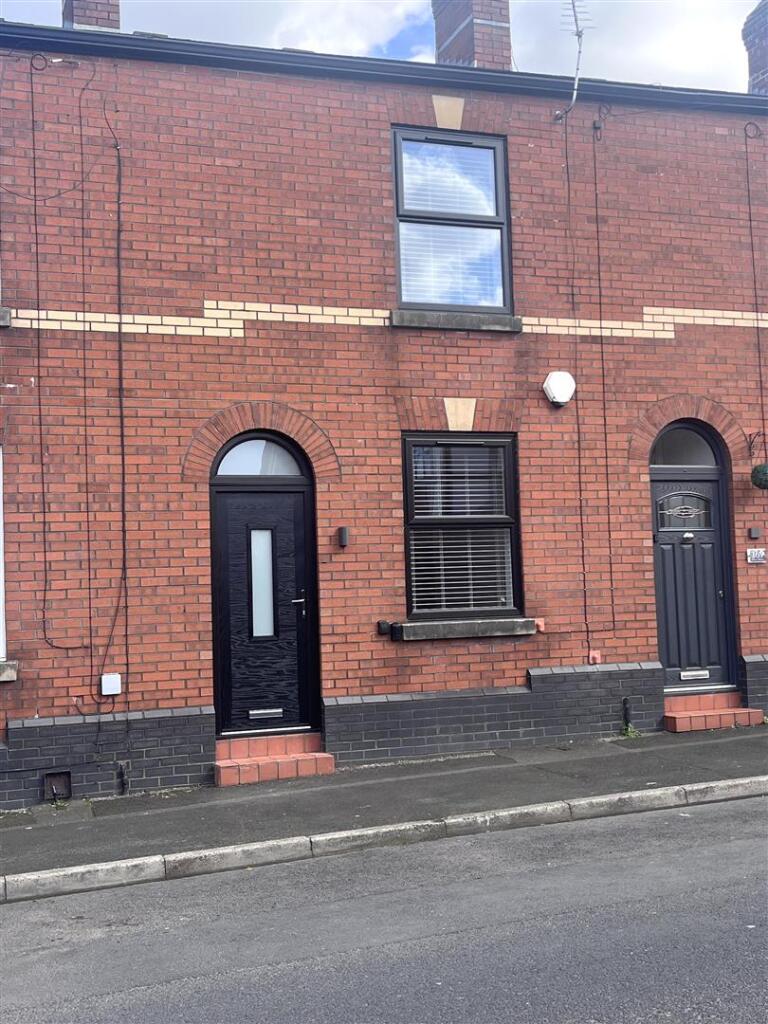 2 bed Detached for rent in Hyde. From W C Dawson & Son Ltd - Stalybridge