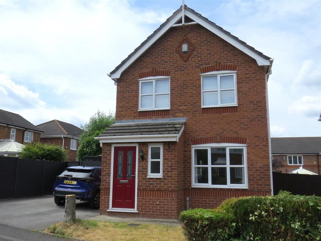 3 bed Detached for rent in Hyde. From W C Dawson & Son Ltd - Stalybridge