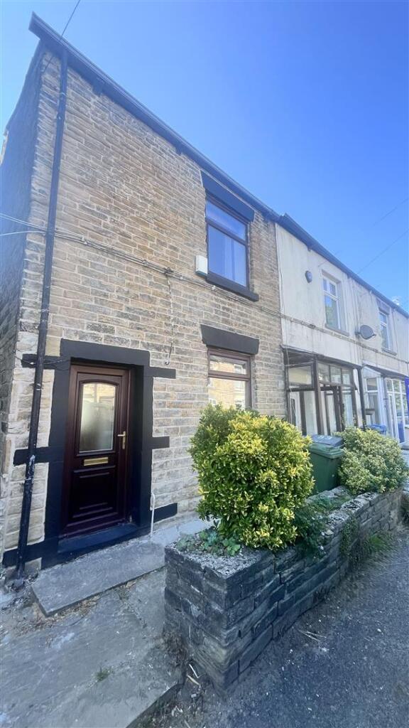 2 bed Detached for rent in Mossley. From W C Dawson & Son Ltd - Stalybridge 2 bed Detached for rent in Mossley. From W C Dawson & Son Ltd - Stalybridge