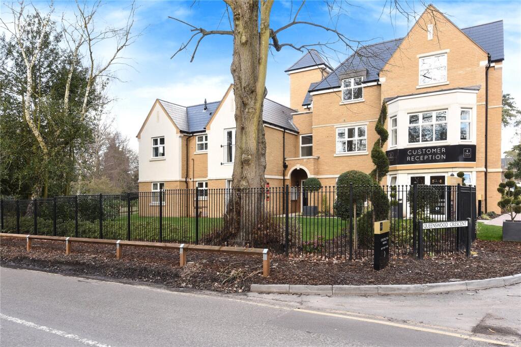 2 bed Apartment for rent in Bishopsgate. From Breckenridge Lettings Ltd - Sunningdale