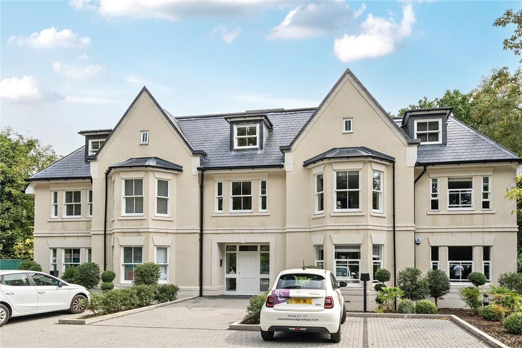 2 bed Apartment for rent in Chavey Down. From Breckenridge Lettings Ltd - Sunningdale