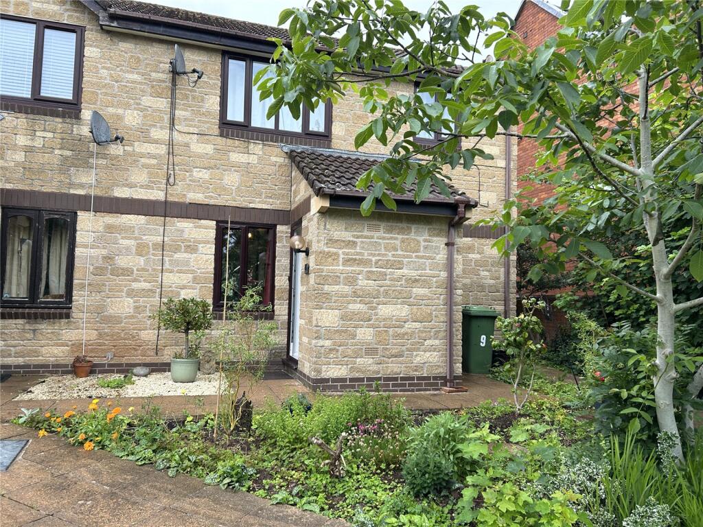 1 bed Apartment for rent in Haybridge. From Greenslade Taylor Hunt - Wells