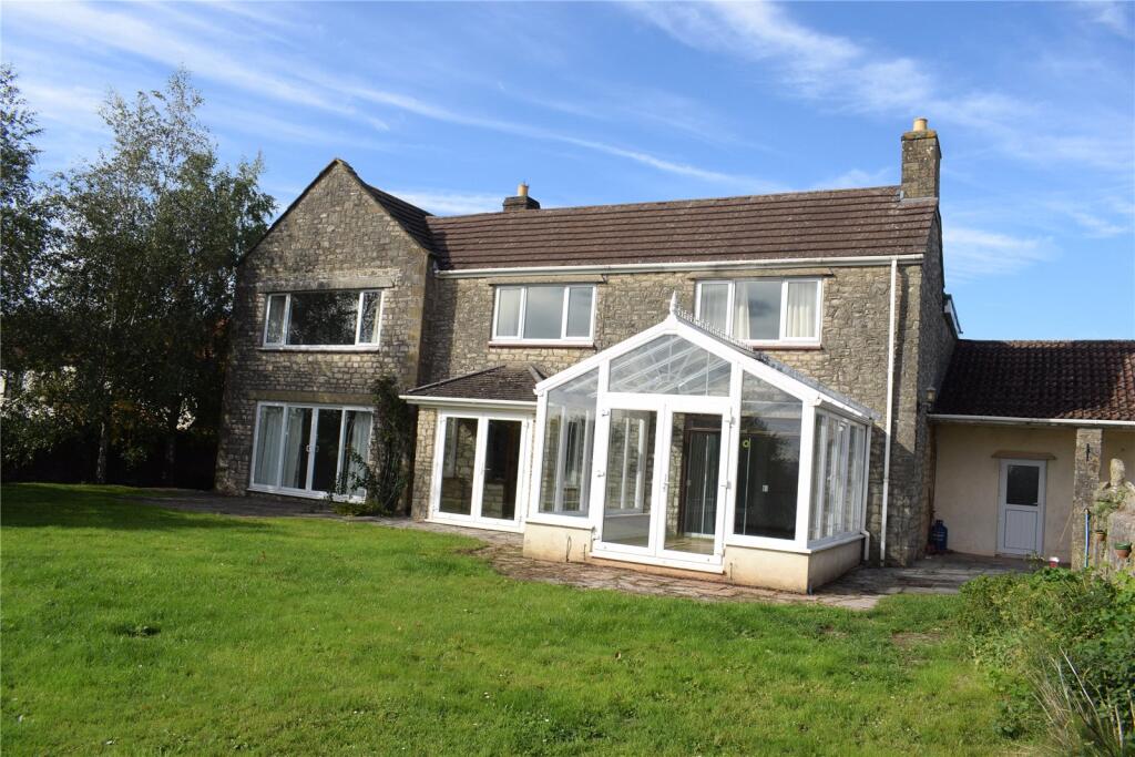4 bed Detached for rent in Upper Coxley. From Greenslade Taylor Hunt - Wells 4 bed Detached for rent in Upper Coxley. From Greenslade Taylor Hunt - Wells