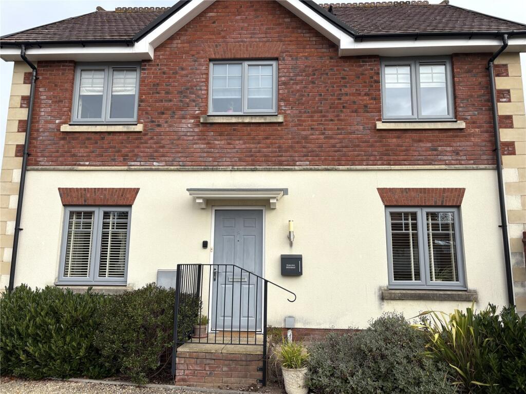 3 bed Semi Detached for rent in Wells. From Greenslade Taylor Hunt - Wells 3 bed Semi Detached for rent in Wells. From Greenslade Taylor Hunt - Wells