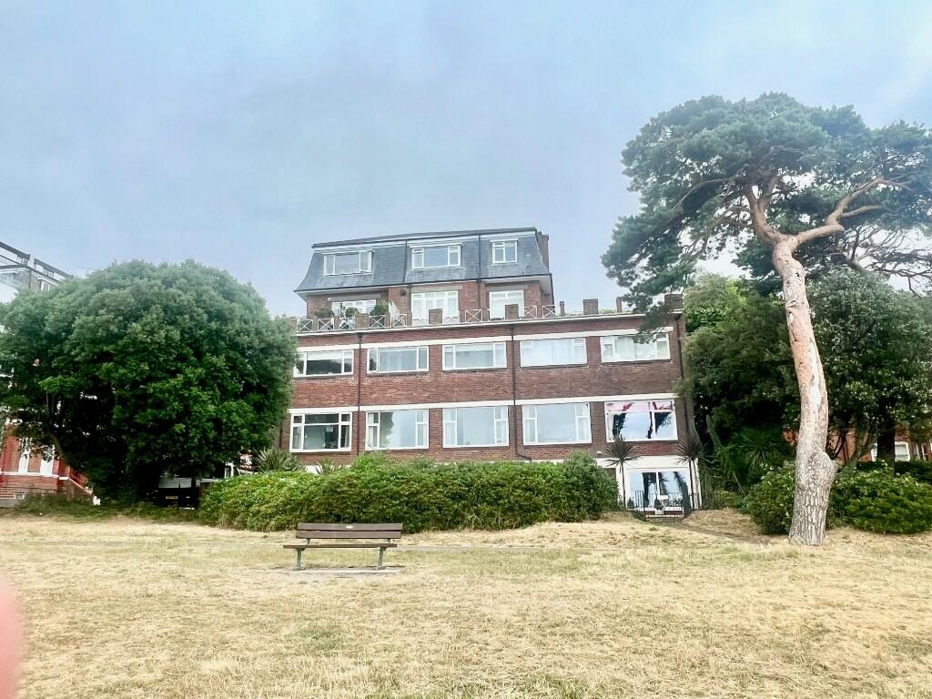 2 bed House (unspecified) for rent in Bournemouth. From Avenue Estates - Bournemouth