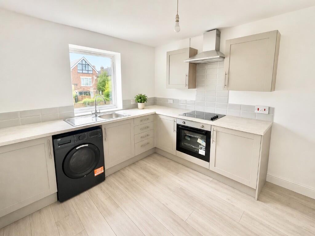 2 bed Apartment for rent in Bournemouth. From Avenue Estates - Bournemouth 2 bed Apartment for rent in Bournemouth. From Avenue Estates - Bournemouth