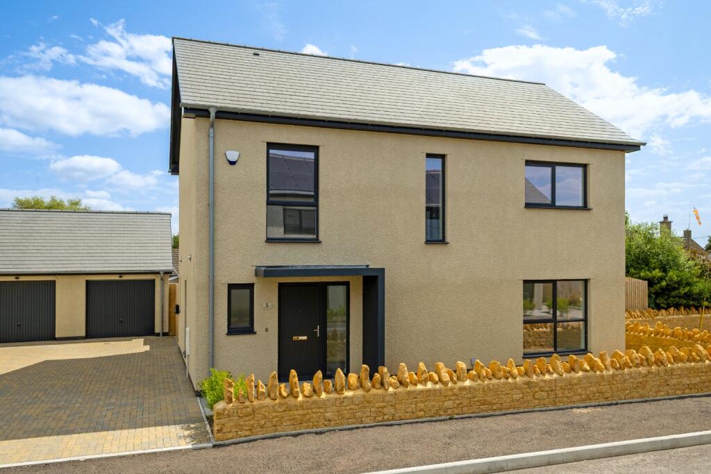 4 bed Detached for rent in Galhampton. From Roderick Thomas - Wells 4 bed Detached for rent in Galhampton. From Roderick Thomas - Wells