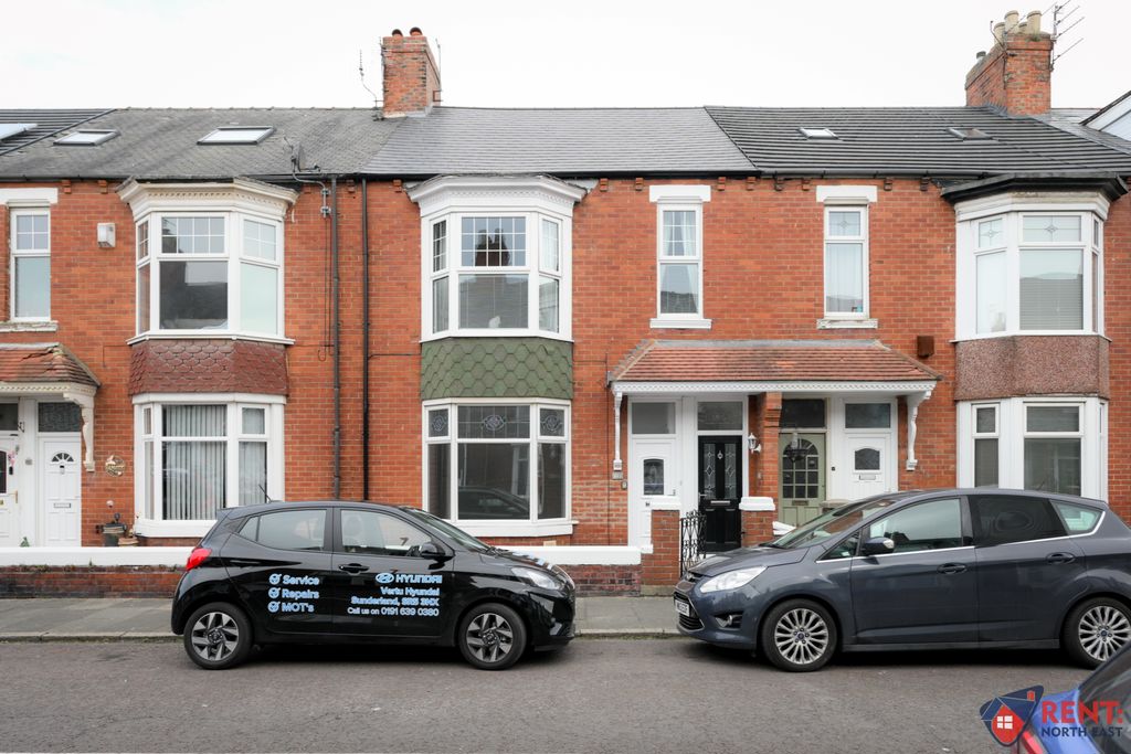 2 bed Ground Floor Flat for rent in South Shields. From Rent North East