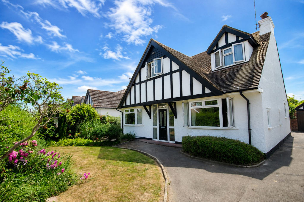 3 bed Detached for rent in West Kingston. From Cooper Adams Estate Agents - East Preston