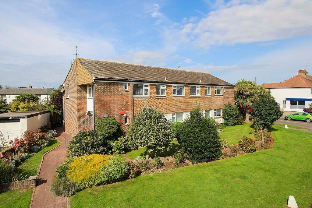 2 bed 1st Floor Flat for rent in West Kingston. From Cooper Adams Estate Agents - East Preston