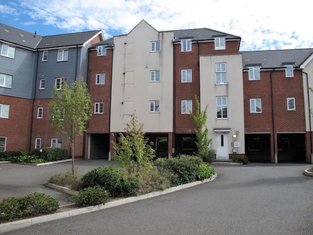 2 bed Apartment for rent in Crawley. From Inspire Estates