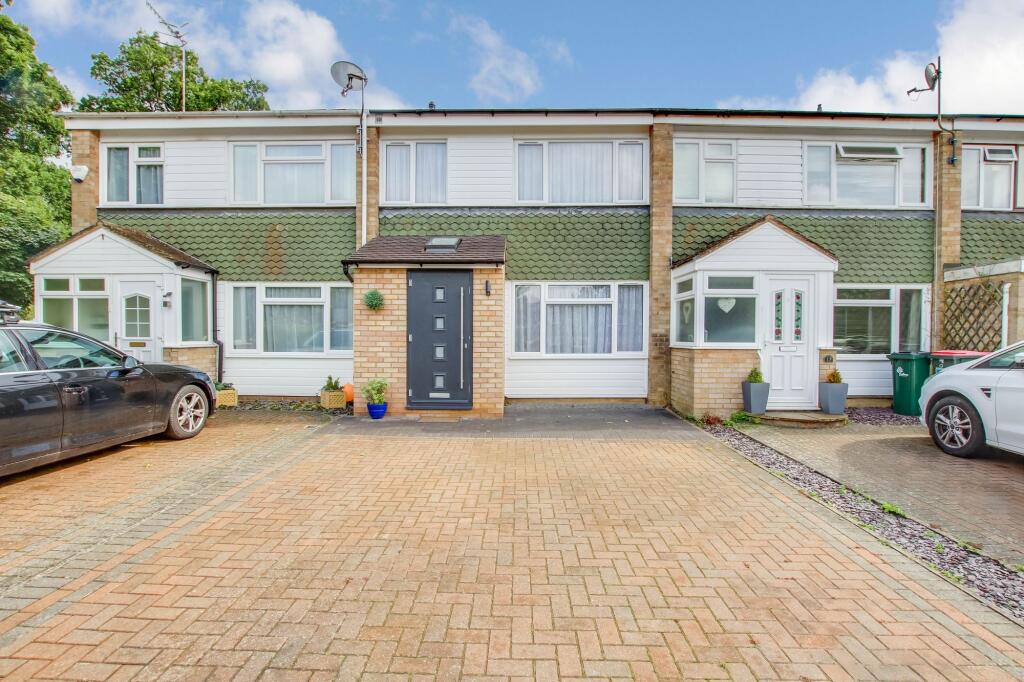 3 bed Mid Terraced House for rent in Crawley. From Inspire Estates 3 bed Mid Terraced House for rent in Crawley. From Inspire Estates
