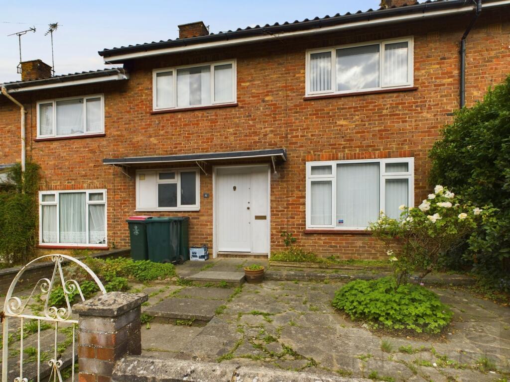 3 bed Mid Terraced House for rent in Crawley. From Inspire Estates 3 bed Mid Terraced House for rent in Crawley. From Inspire Estates