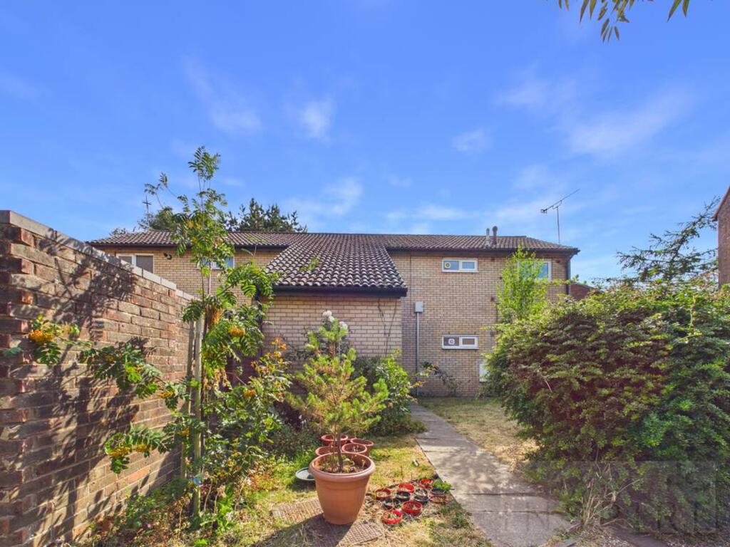 1 bed 1st Floor Flat for rent in Ifieldwood. From Inspire Estates 1 bed 1st Floor Flat for rent in Ifieldwood. From Inspire Estates