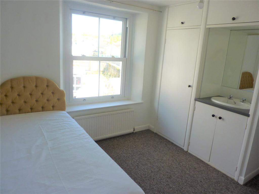1 bed Apartment for rent in Honiton. From Greenslade Taylor Hunt - Honiton