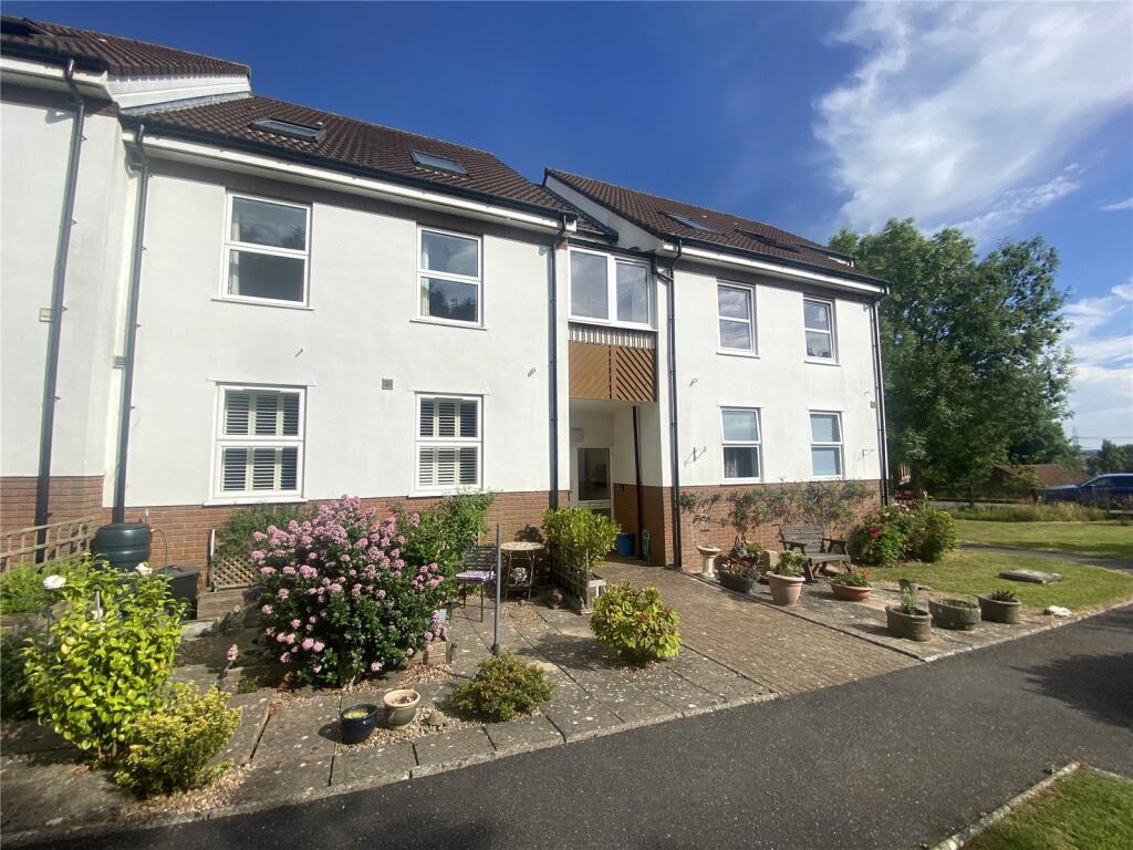 2 bed Apartment for rent in Honiton. From Greenslade Taylor Hunt - Honiton 2 bed Apartment for rent in Honiton. From Greenslade Taylor Hunt - Honiton