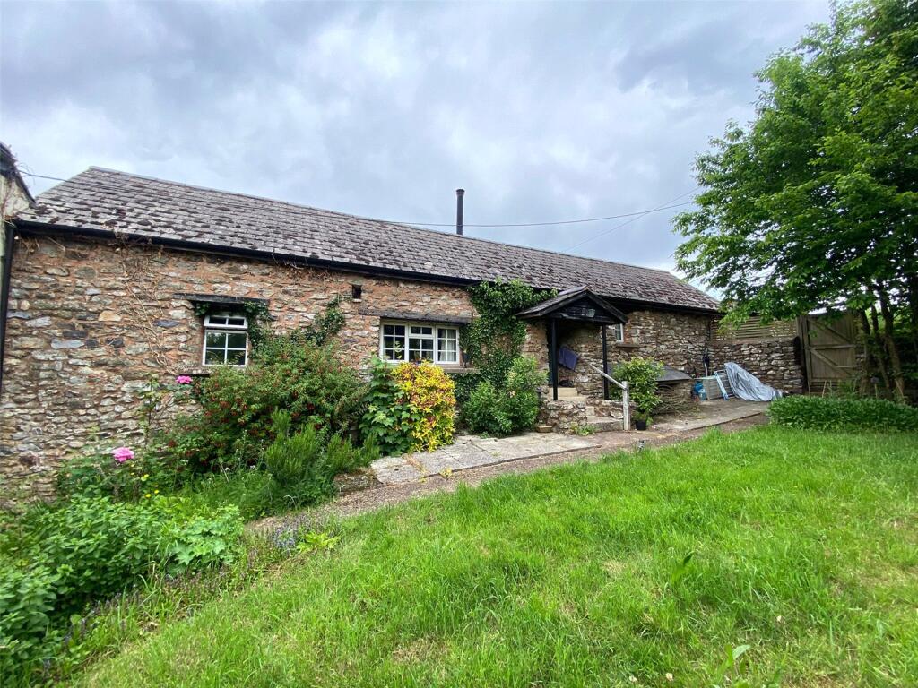 2 bed Bungalow for rent in Sheldon. From Greenslade Taylor Hunt - Honiton