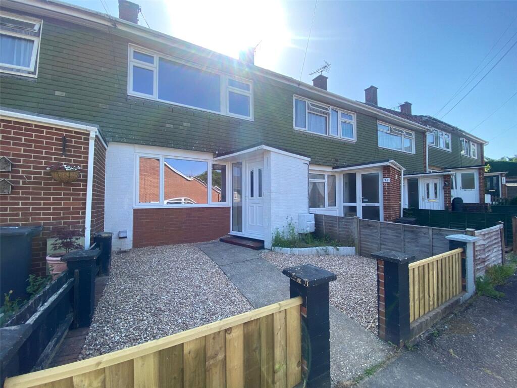 3 bed Semi Detached for rent in Honiton. From Greenslade Taylor Hunt - Honiton 3 bed Semi Detached for rent in Honiton. From Greenslade Taylor Hunt - Honiton