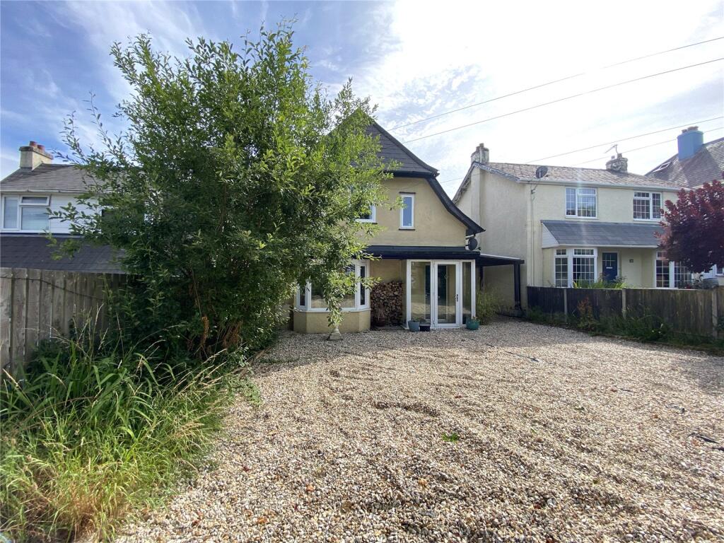 4 bed Detached for rent in Honiton. From Greenslade Taylor Hunt - Honiton 4 bed Detached for rent in Honiton. From Greenslade Taylor Hunt - Honiton