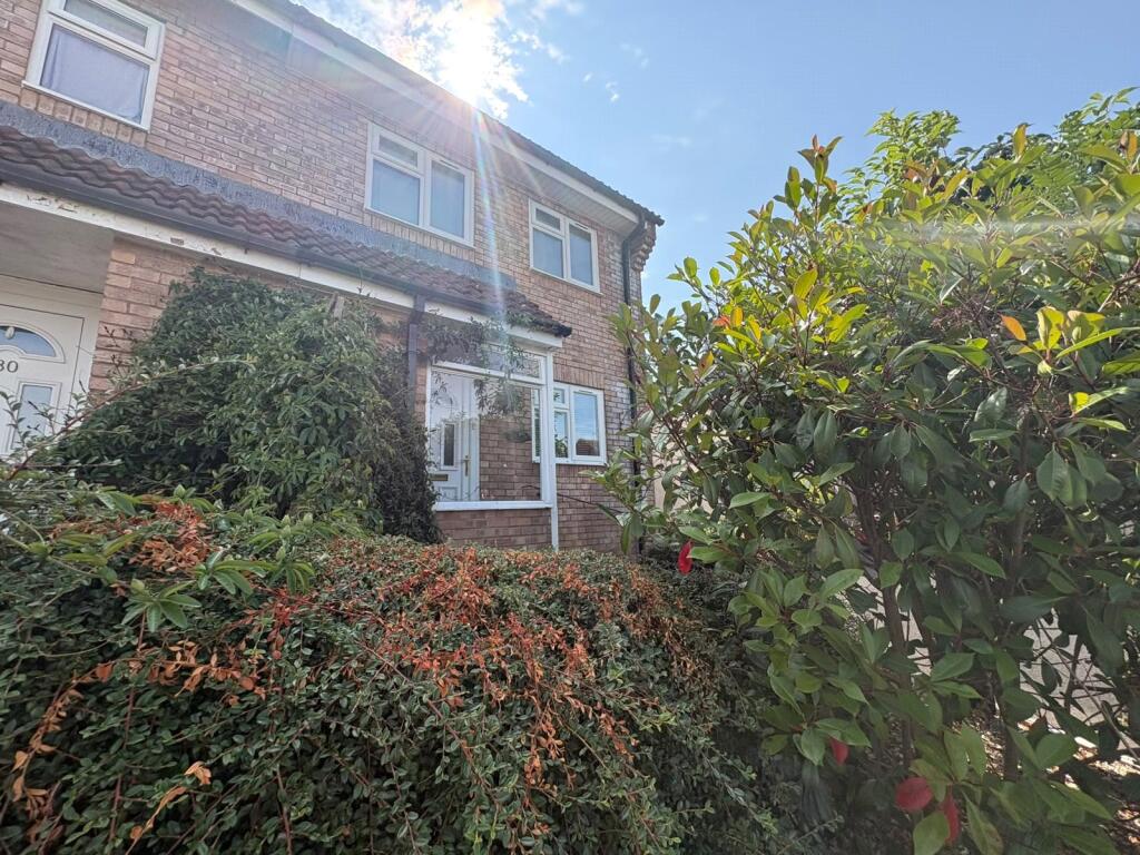 3 bed End of Terrace for rent in Honiton. From Greenslade Taylor Hunt - Honiton 3 bed End of Terrace for rent in Honiton. From Greenslade Taylor Hunt - Honiton