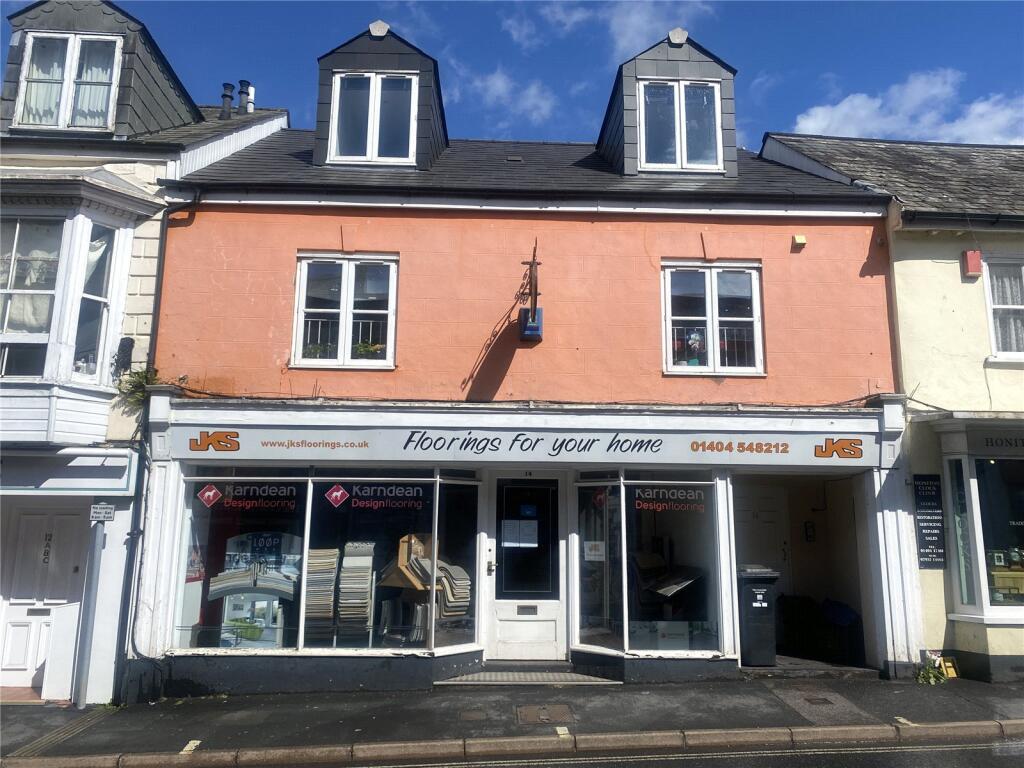 2 bed Apartment for rent in Honiton. From Greenslade Taylor Hunt - Honiton