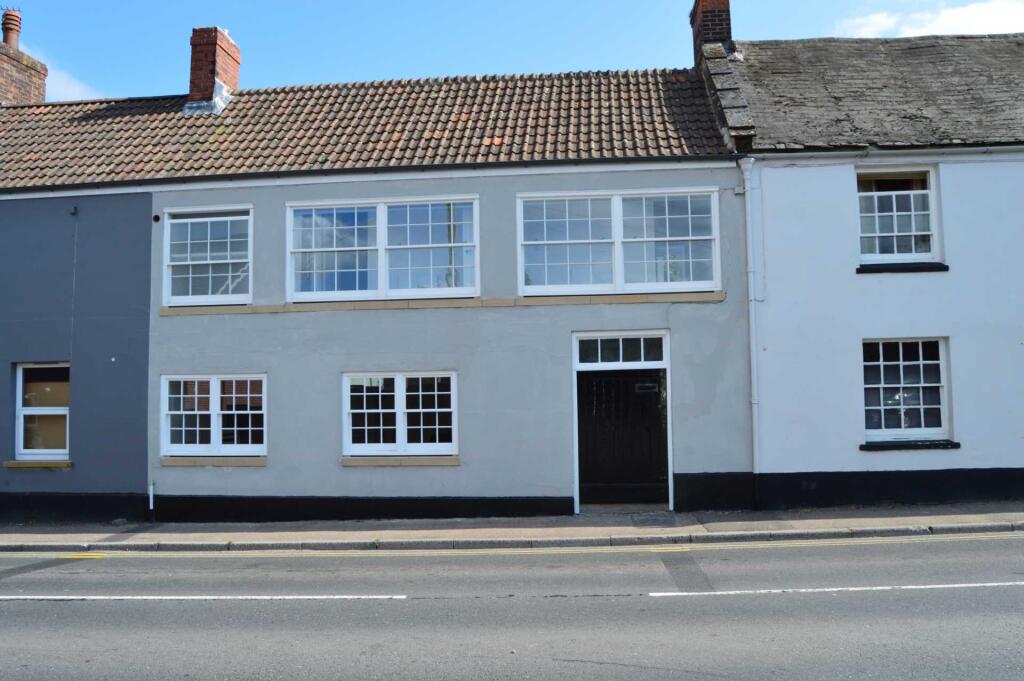 3 bed Mid Terraced House for rent in Chard. From Savill Andrews - Chard