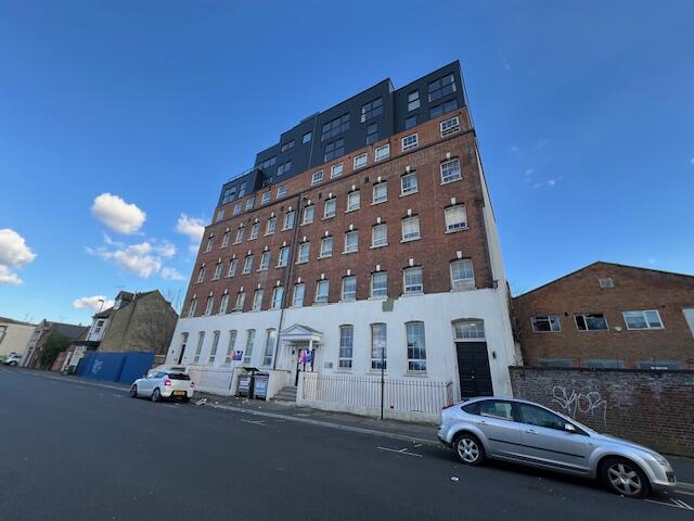 1 bed 1st Floor Flat for rent in Southampton. From Tenant Direct - Southampton