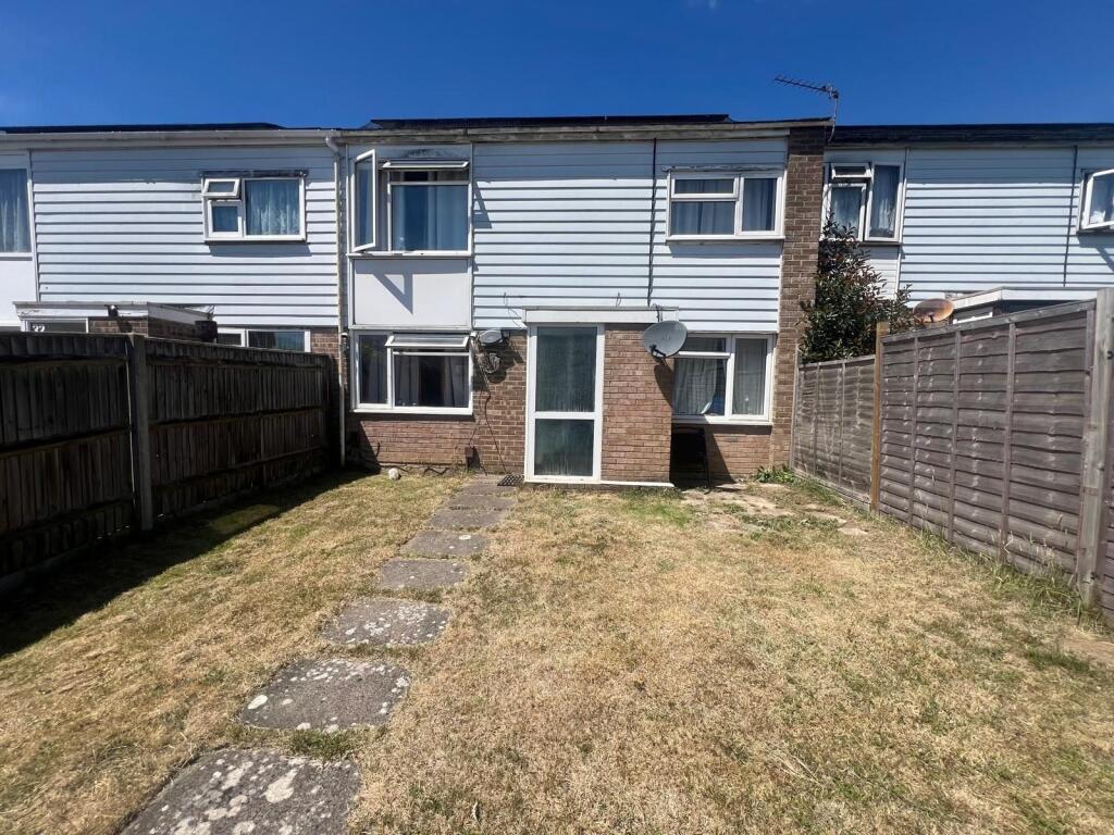 3 bed Semi Detached for rent in Rownhams. From Tenant Direct - Southampton 3 bed Semi Detached for rent in Rownhams. From Tenant Direct - Southampton
