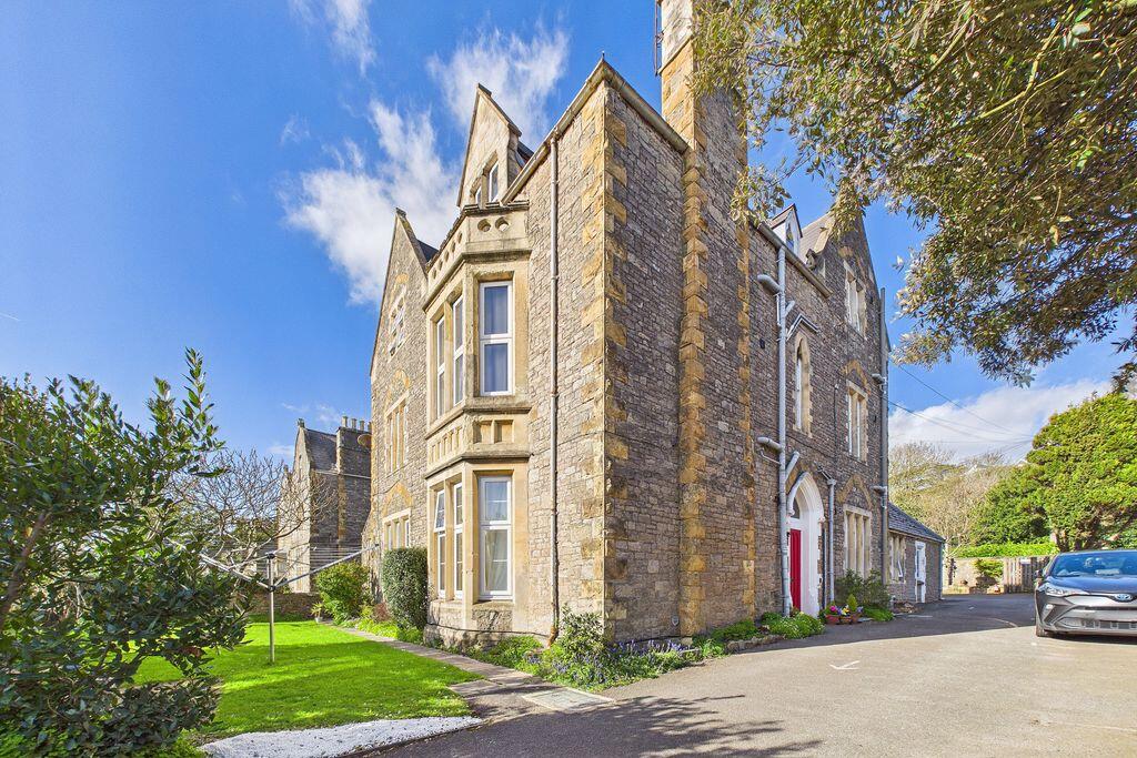 1 bed HMO for rent in Clevedon. From Mark Templer - Clevedon