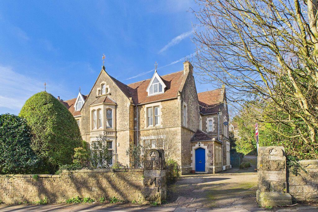 2 bed Apartment for rent in Walton in Gordano. From Mark Templer - Clevedon