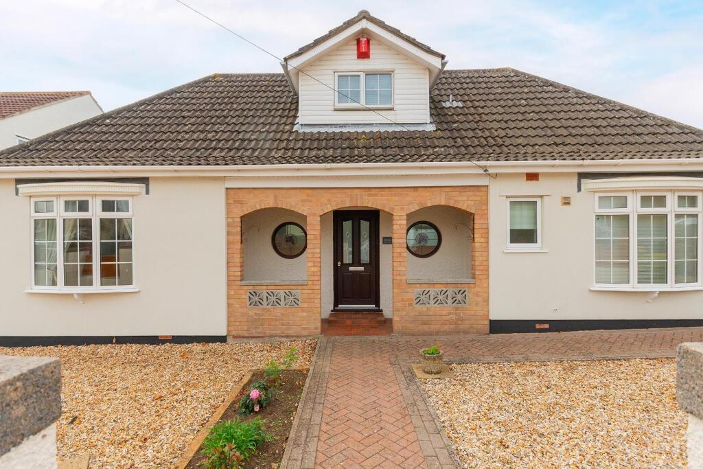 4 bed Bungalow for rent in Clevedon. From Mark Templer - Clevedon 4 bed Bungalow for rent in Clevedon. From Mark Templer - Clevedon